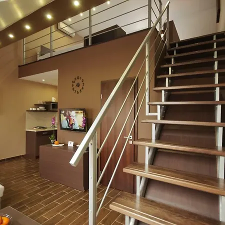 Pensiune Royal 3*
